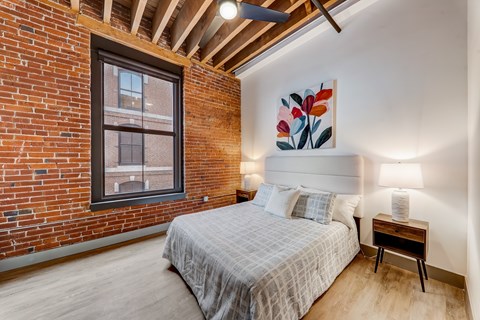 Floor plan for 1 bed, 1 bath, 605 sqft